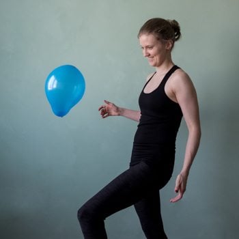 Balloon hockey