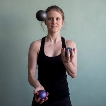 Juggling balls for coordination